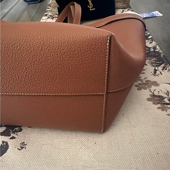 MEDIUM CABAS ANAÏS CUIR TRIOMPHE IN GRAINED CALFSKIN
Like new - Picture 8 of 16